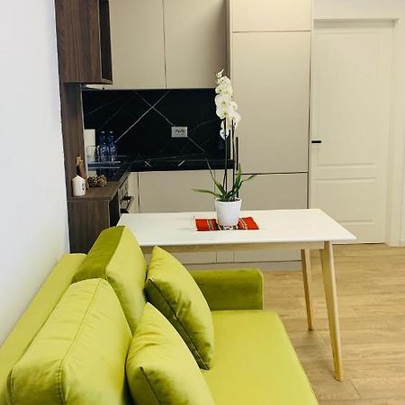 Proper Central Apartment Tiran Dış mekan fotoğraf